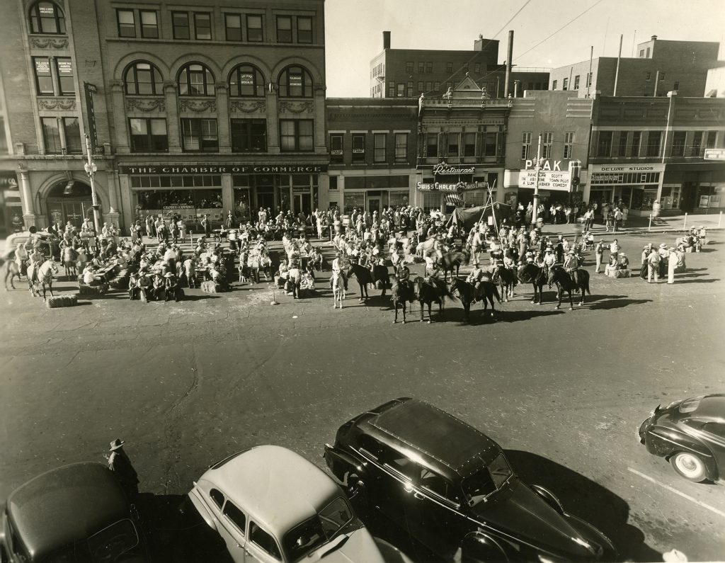 The 1946 Street Breakfast in downtown Colorado Springs. Generously donated by Dorothy Weinberger, A73-124-3.